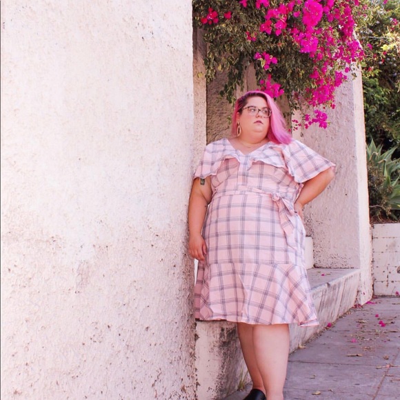 Eloquii pink plaid dress - size 28 - Picture 4 of 4